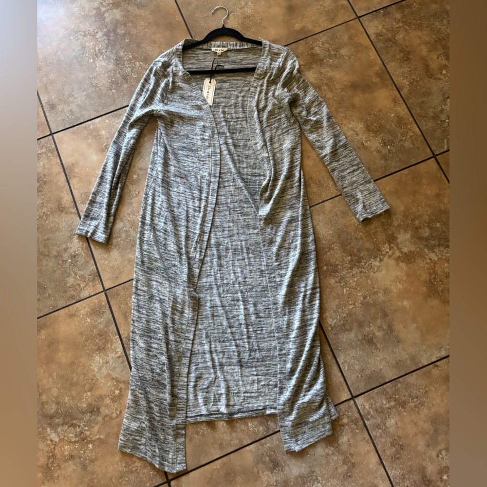 NWT Ellie Kate Heathered Gray Long Open Front Cardigan